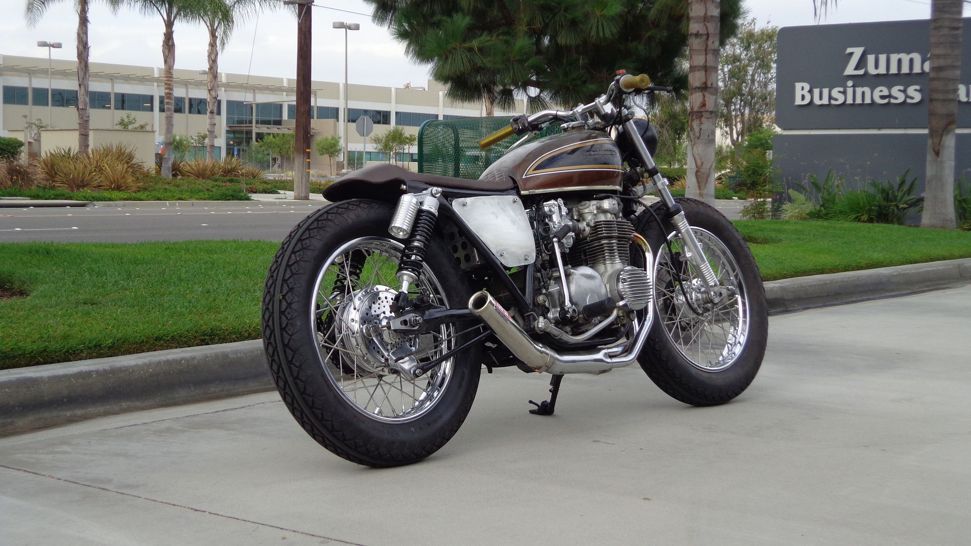 CB550 Bar Hopper Brat style.